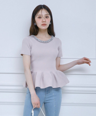 ネックビジューペプラムニットトップス