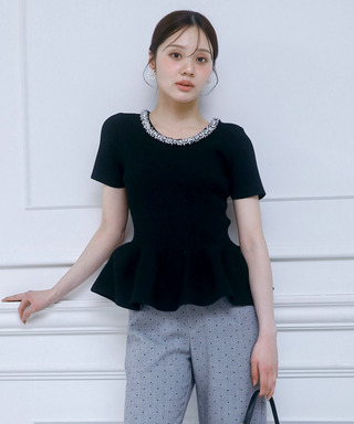 ネックビジューペプラムニットトップス