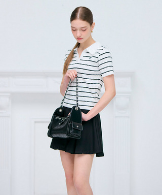 【ONLINE限定カラーあり】ロゴ刺しゅうスキッパーケーブルニットトップス