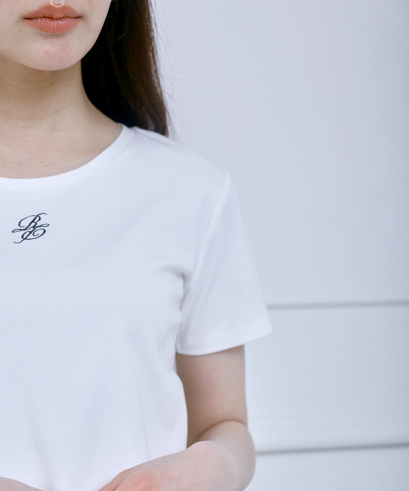 ロゴ刺しゅうコンパクトTシャツ 詳細画像 オフホワイト 2