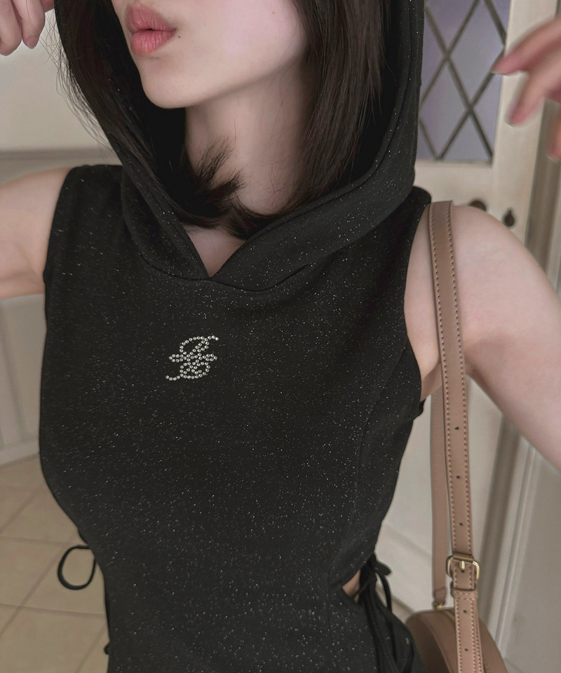 ラメ裏毛ラインストーンロゴカットアウトフーディーワンピース 詳細画像 ブラック 3