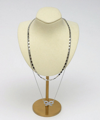 ビジューリボン2連ネックレス