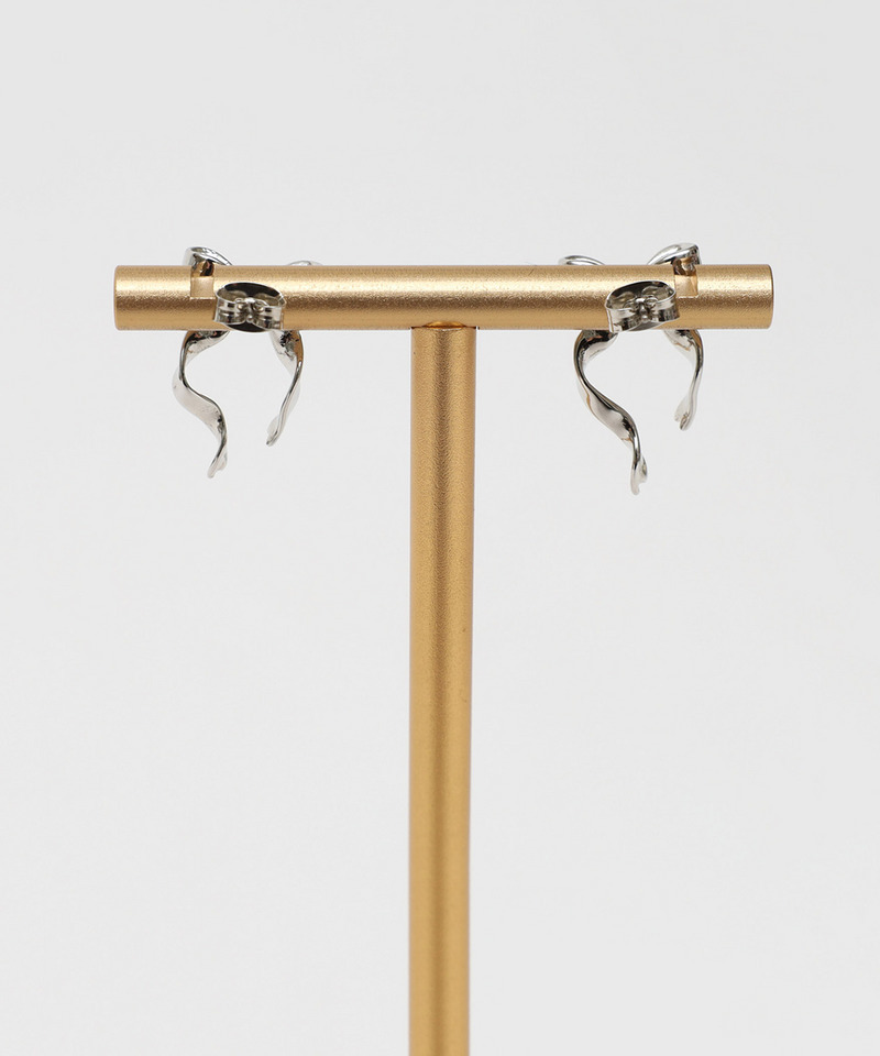 カリーナリボンピアス 詳細画像 シルバー 2