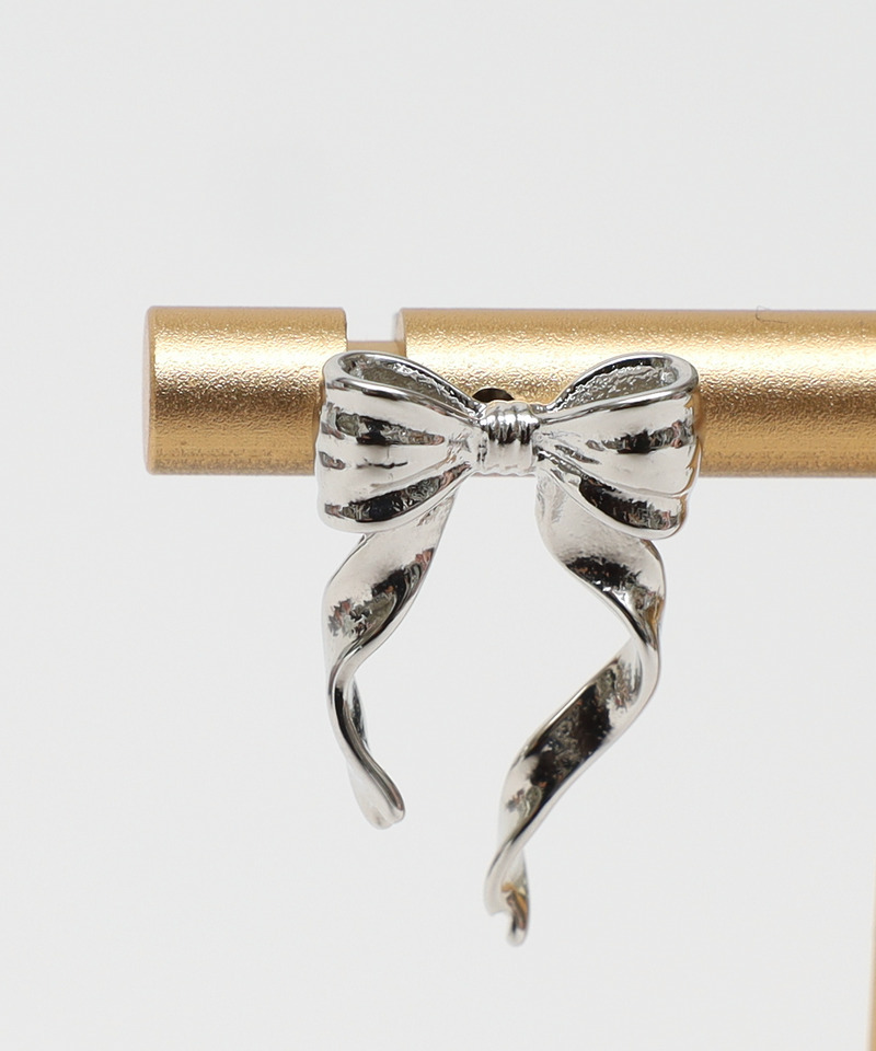 カリーナリボンピアス 詳細画像 シルバー 3