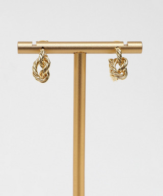 ツイストノットピアス