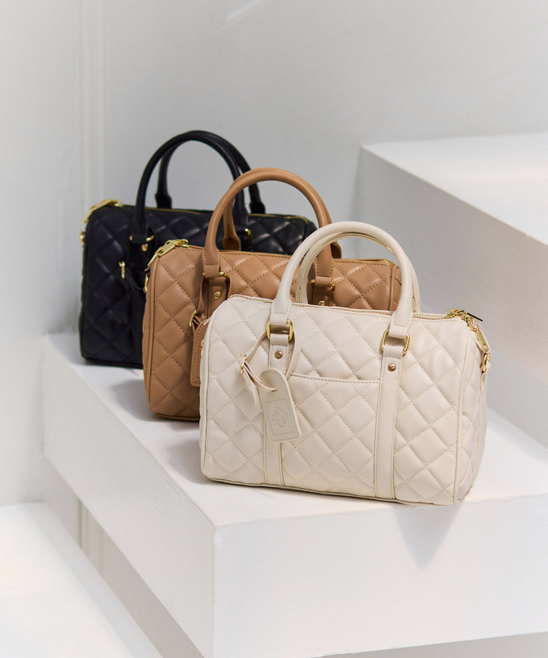 【公式通販限定カラーあり】キルティングボストンミニBAG 詳細画像 オフホワイト 1
