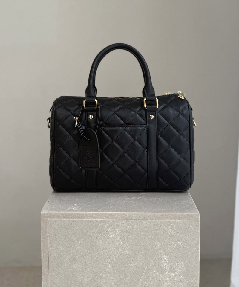 【公式通販限定カラーあり】キルティングボストンミニBAG 詳細画像 ブラック 2