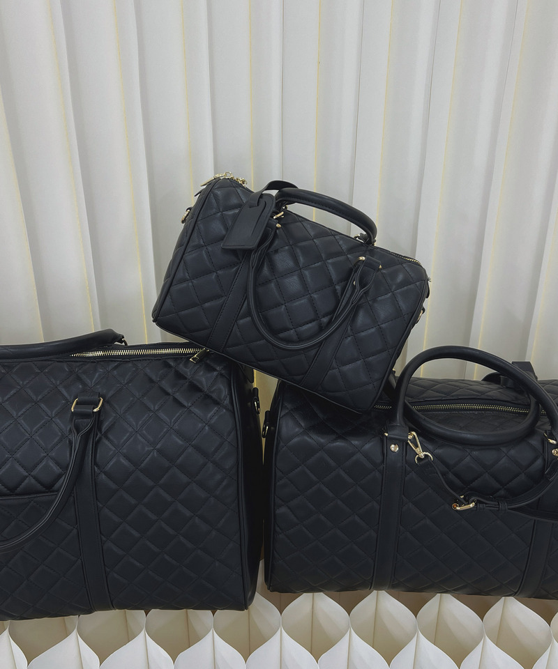 【公式通販限定カラーあり】キルティングボストンミニBAG 詳細画像 ブラック 5