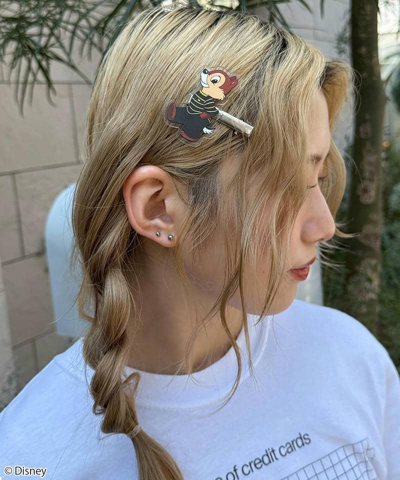 【Disney】チップ＆デール/ヘアクリップ(PONEYCOMB TOKYO) 詳細画像 ワンピース（オフホワイト）&times;カーディガン（ブラック）	 2