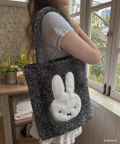 【miffy】 ダイカット ラメニット トートバッグ