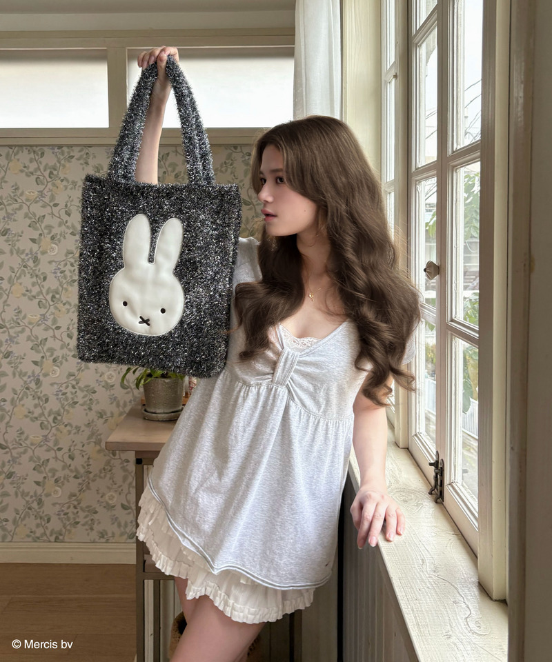 【miffy】 ダイカット ラメニット トートバッグ 詳細画像 ブラック 2