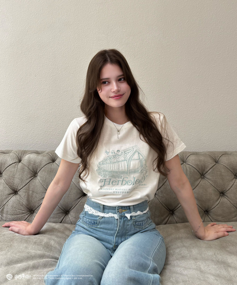 【Harry Potter】薬草学　刺繍 Tシャツ 詳細画像 オフホワイト 3