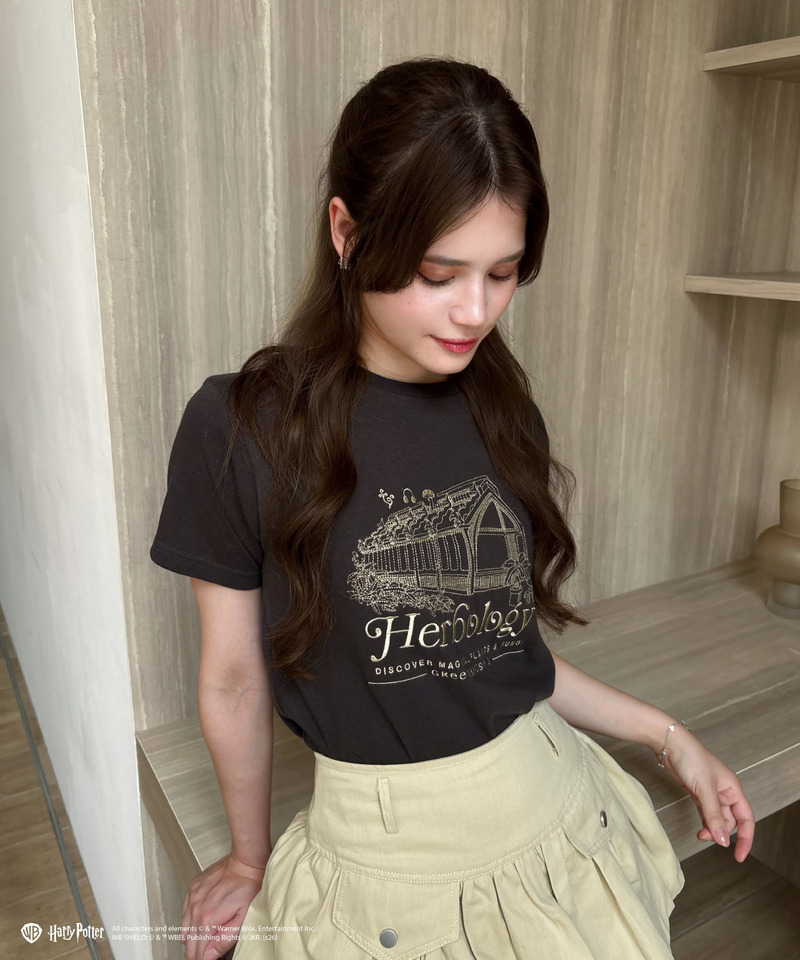 【Harry Potter】薬草学　刺繍 Tシャツ 詳細画像 ブラック 5